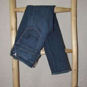 American Eagle Hi-Rise Jegging